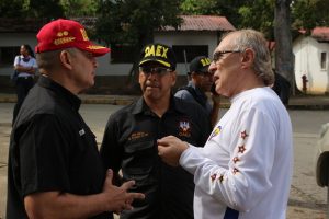 de-izd-a-der-gerardo-quintero-director-del-daex-coronel-jesus-abdala-director-de-poligonos-y-galerias-de-tiro-y-gerardo-trotta-presidente-feveti